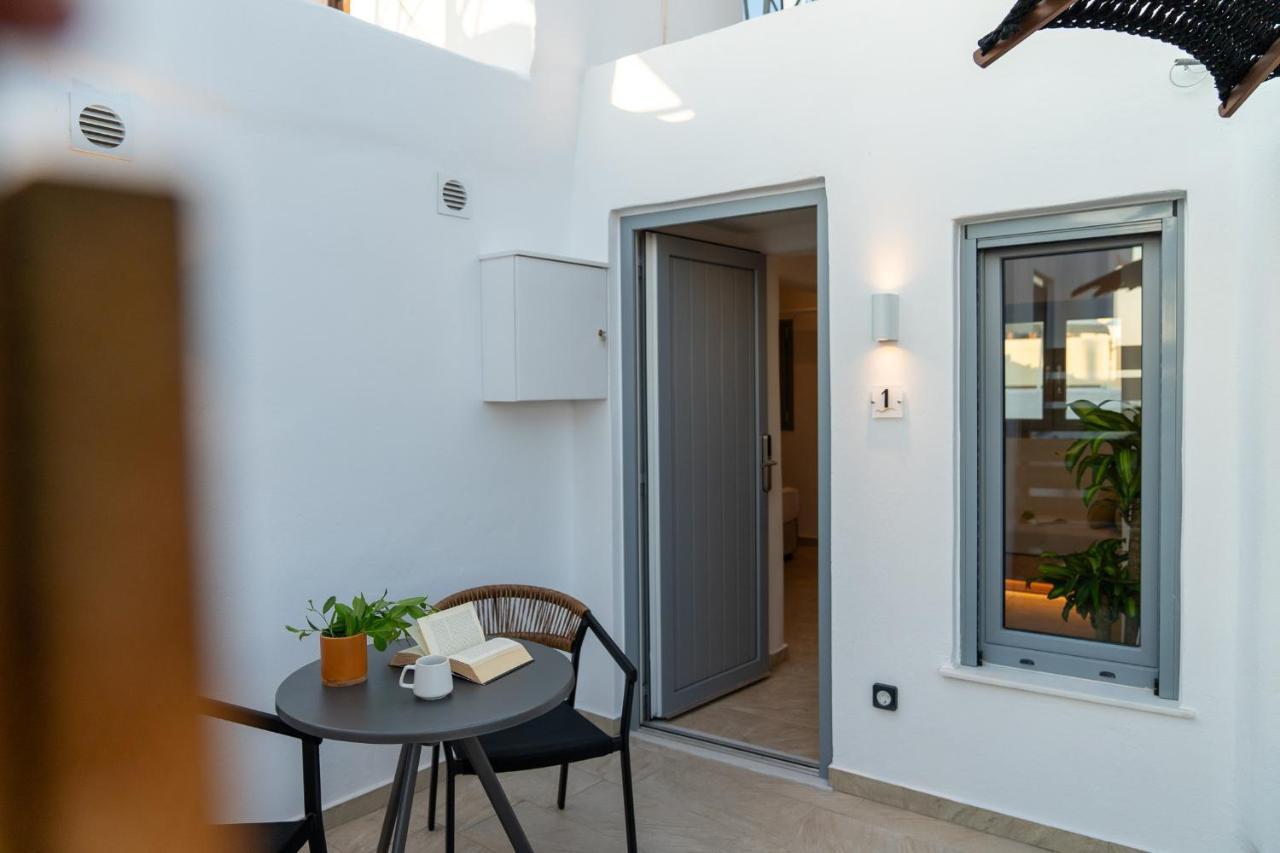 Enalios Sunset Suites Naxos City Экстерьер фото